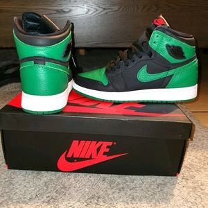 Air Jordan retro 1 OG pine green GS